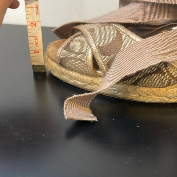 COACH women’s MILA LACE UP SANDAL SIZE 9B Khaki/Gold wedge open toe ankle strap - Picture 13 of 13